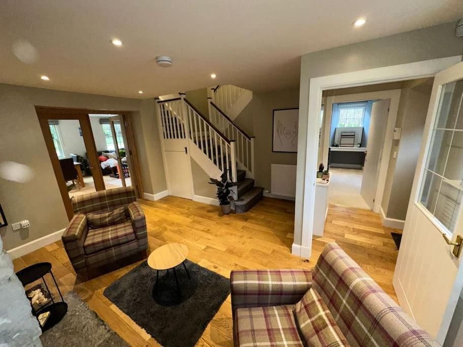 The Gate House - 3 Bed & Parking Villa Edinburg Exteriör bild
