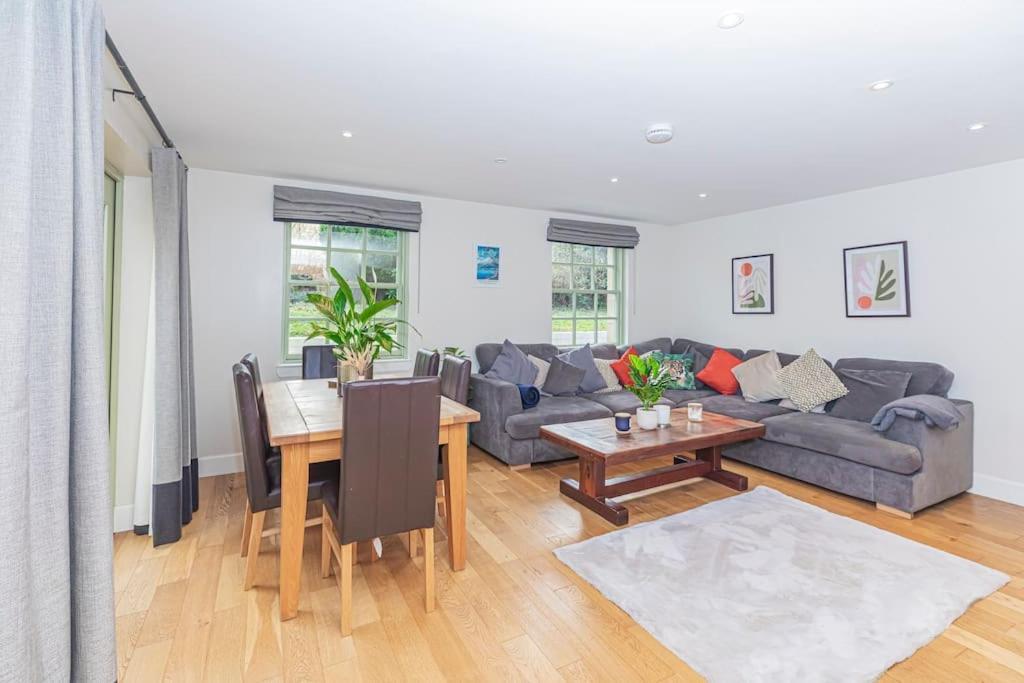 The Gate House - 3 Bed & Parking Villa Edinburg Exteriör bild