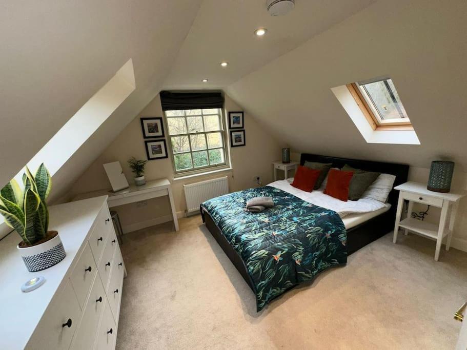 The Gate House - 3 Bed & Parking Villa Edinburg Exteriör bild
