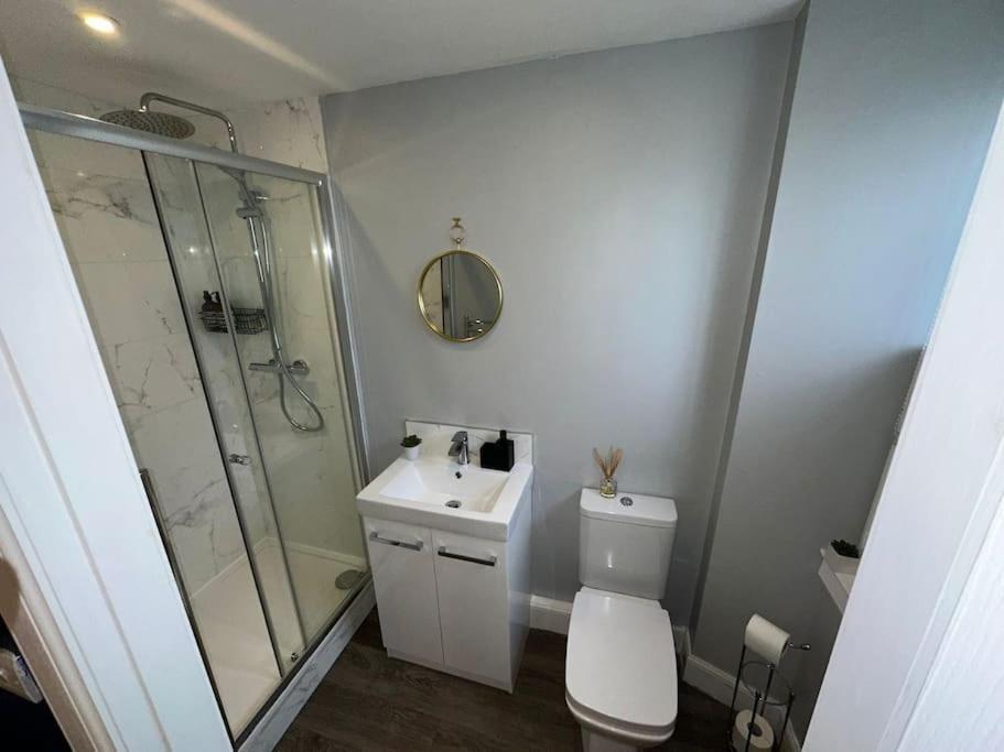The Gate House - 3 Bed & Parking Villa Edinburg Exteriör bild