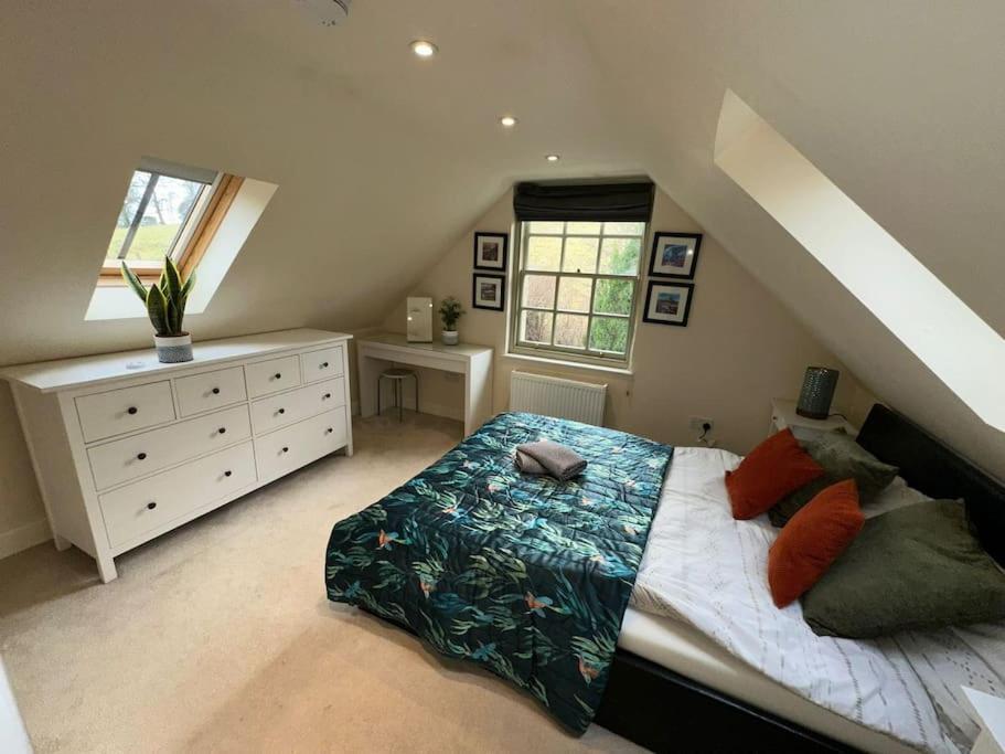 The Gate House - 3 Bed & Parking Villa Edinburg Exteriör bild